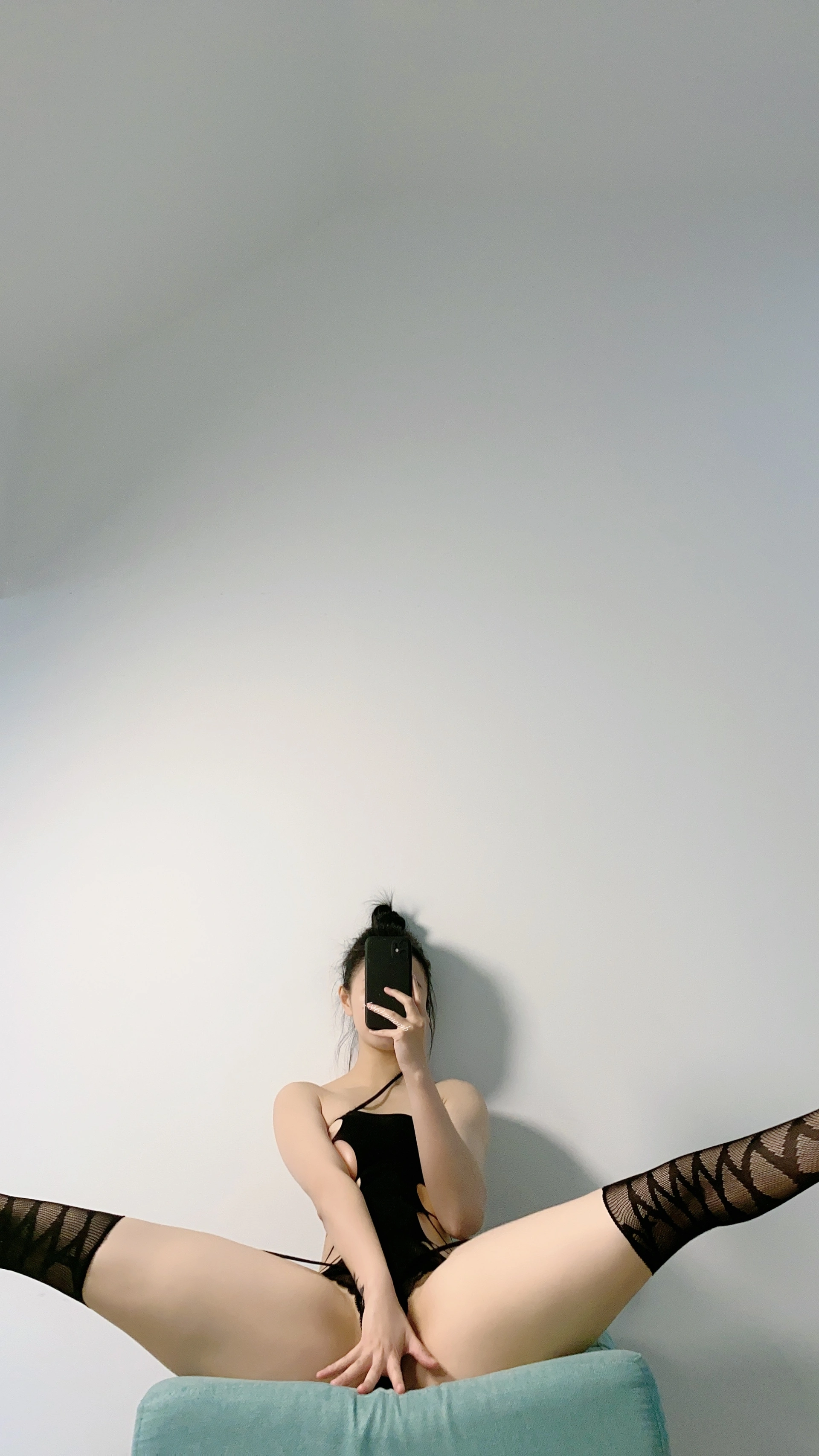 俏妞qiaoniuTT – NO.075 日黑丝长腿 1