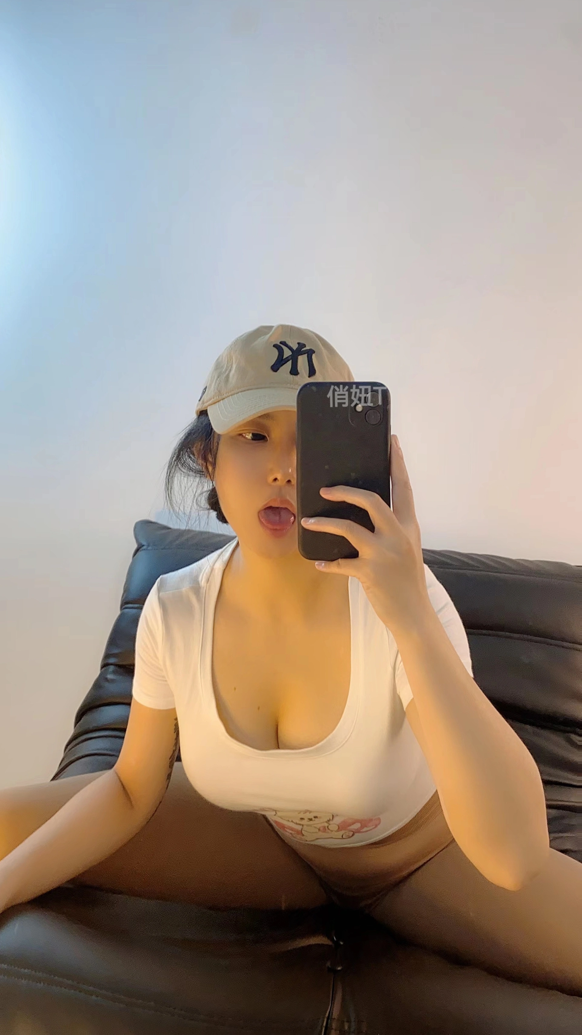 俏妞qiaoniuTT – NO.078 身材爆辣 2